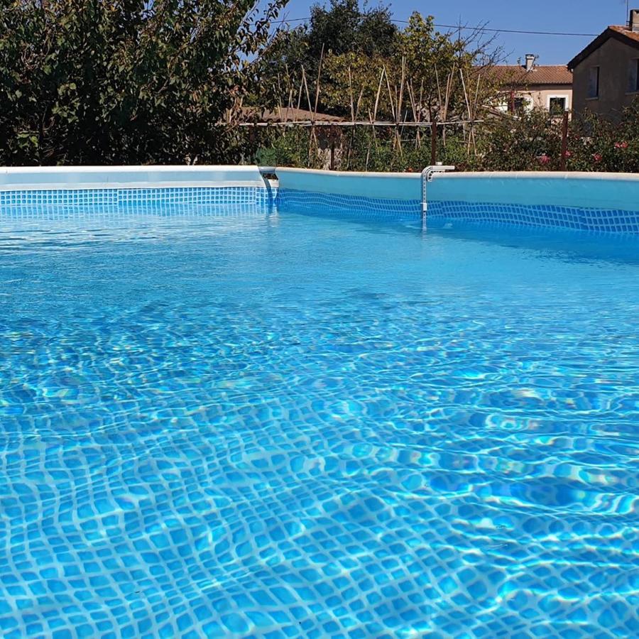 Location Saisonniere Apartment Coursan Exterior foto