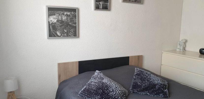 Location Saisonniere Apartment Coursan Exterior foto