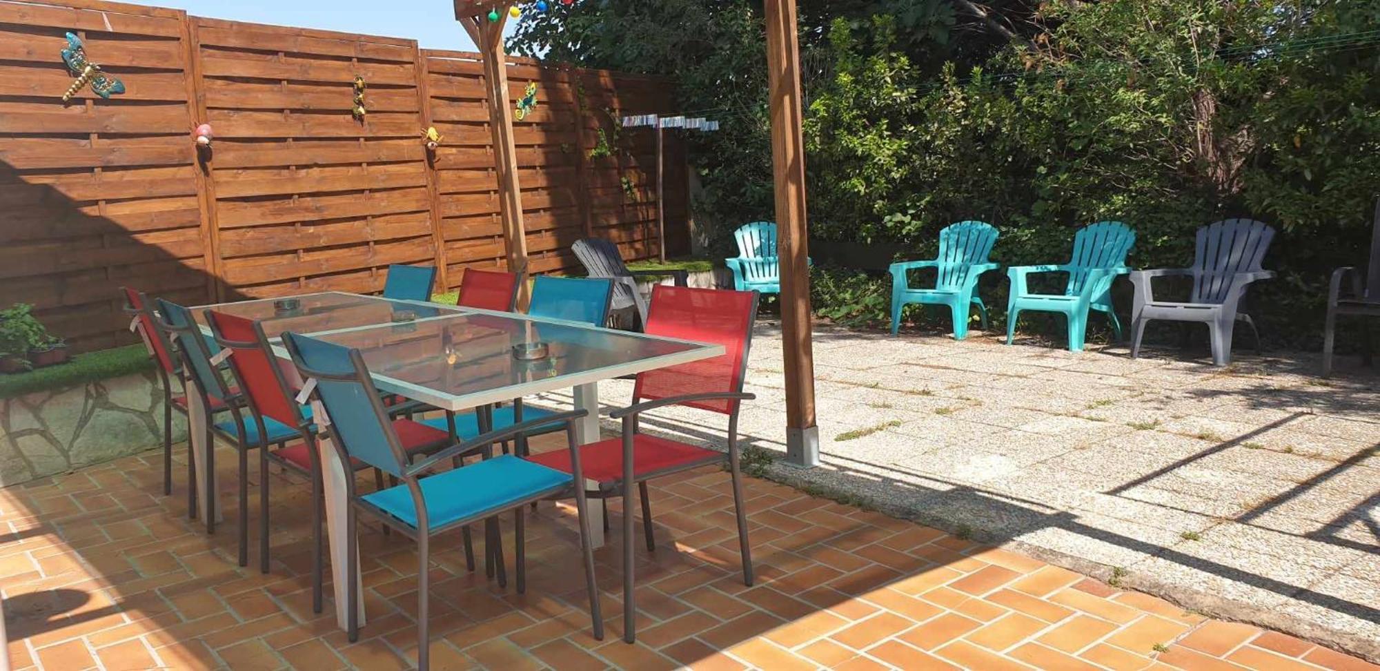 Location Saisonniere Apartment Coursan Exterior foto