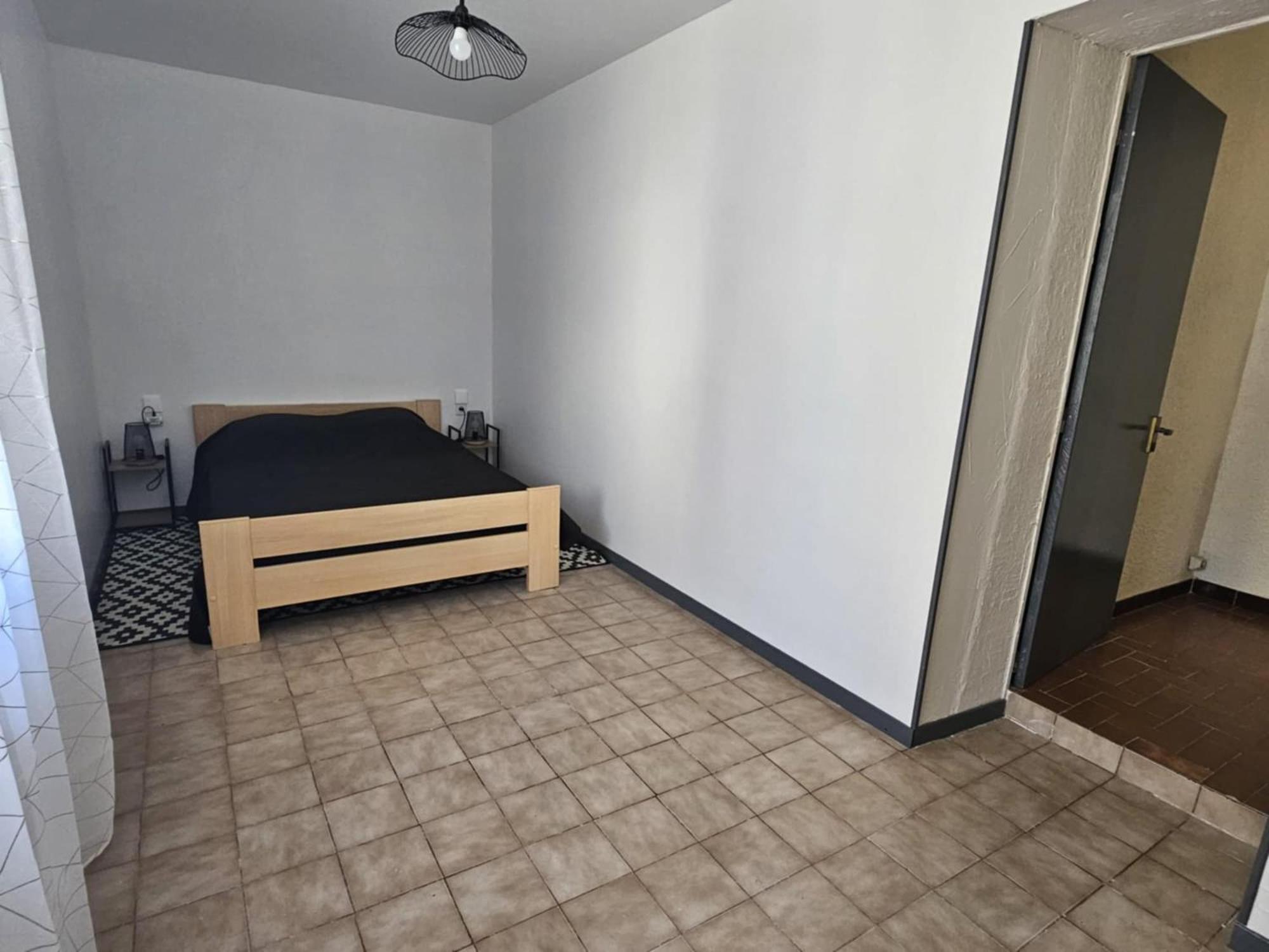Location Saisonniere Apartment Coursan Exterior foto